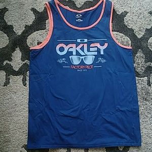 Sporty Oakley Tank Top Androgynous Boi